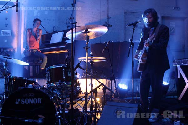 EMILY LOIZEAU - 2012-09-20 - PARIS - Quai de l'Olympia - 